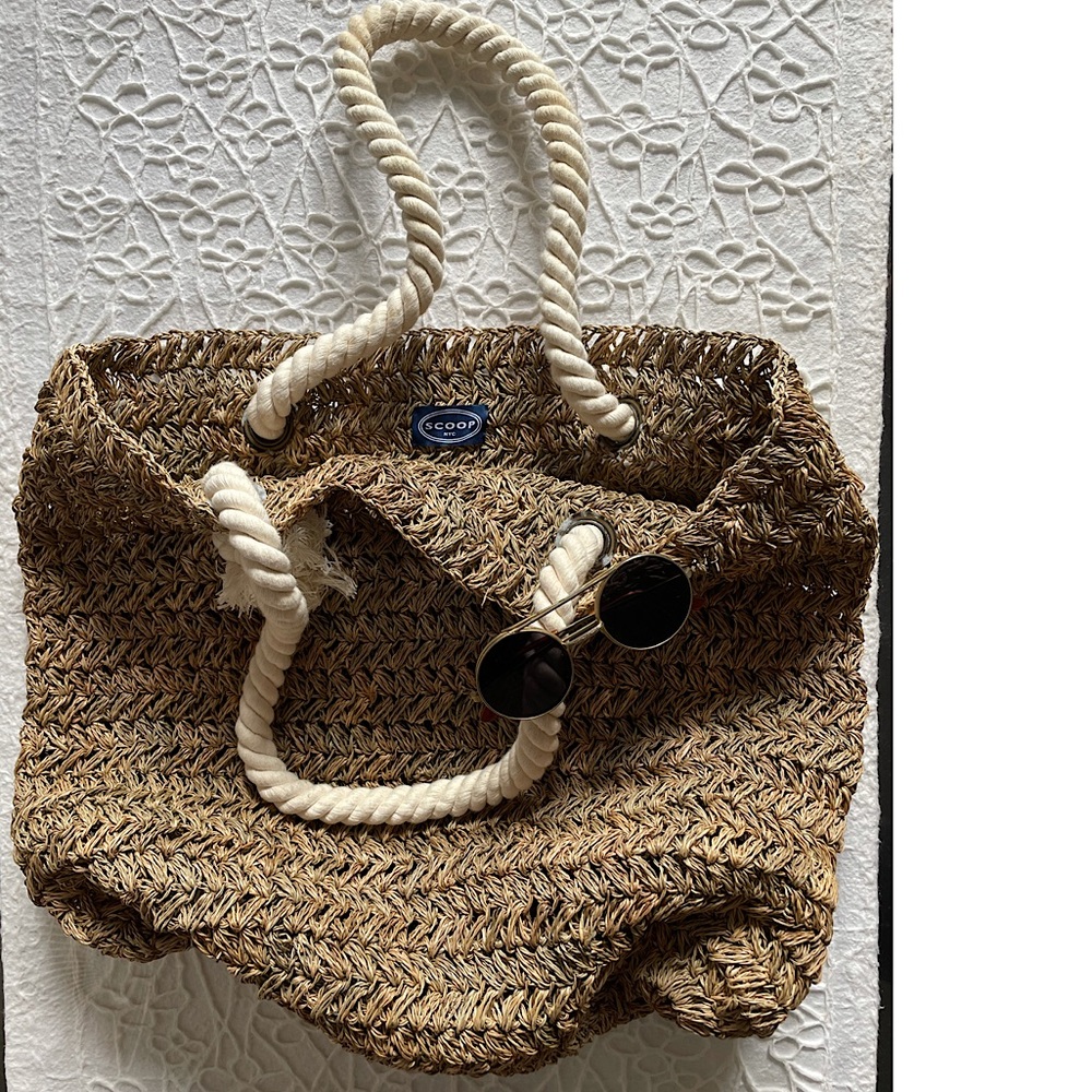 Scoop NYC Natural Straw Tote with Cream Rope Handles